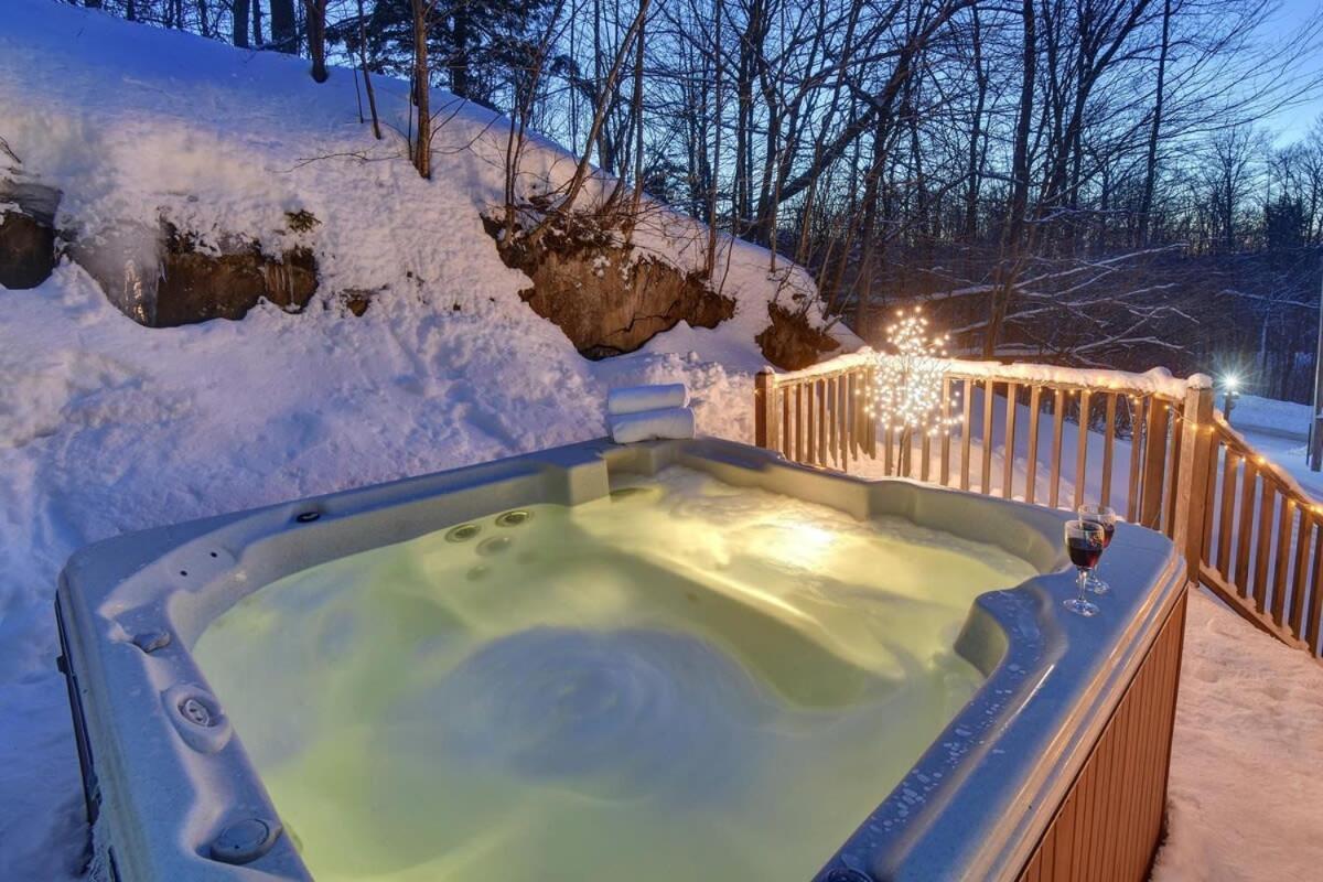 Chic Familiale, Relaxant Avec Spa En Montagnes Labelle Dış mekan fotoğraf