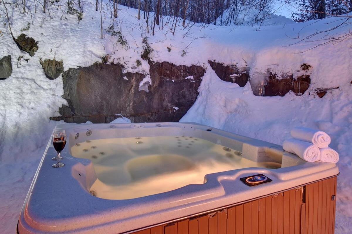 Chic Familiale, Relaxant Avec Spa En Montagnes Labelle Dış mekan fotoğraf